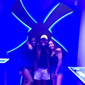 Meet your Posher, Andres